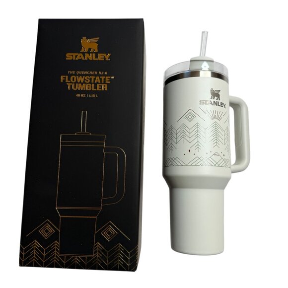 New NWT Winterscape Quencher H2.0 FlowState™ Tumbler | 40 OZ - Picture 2 of 11